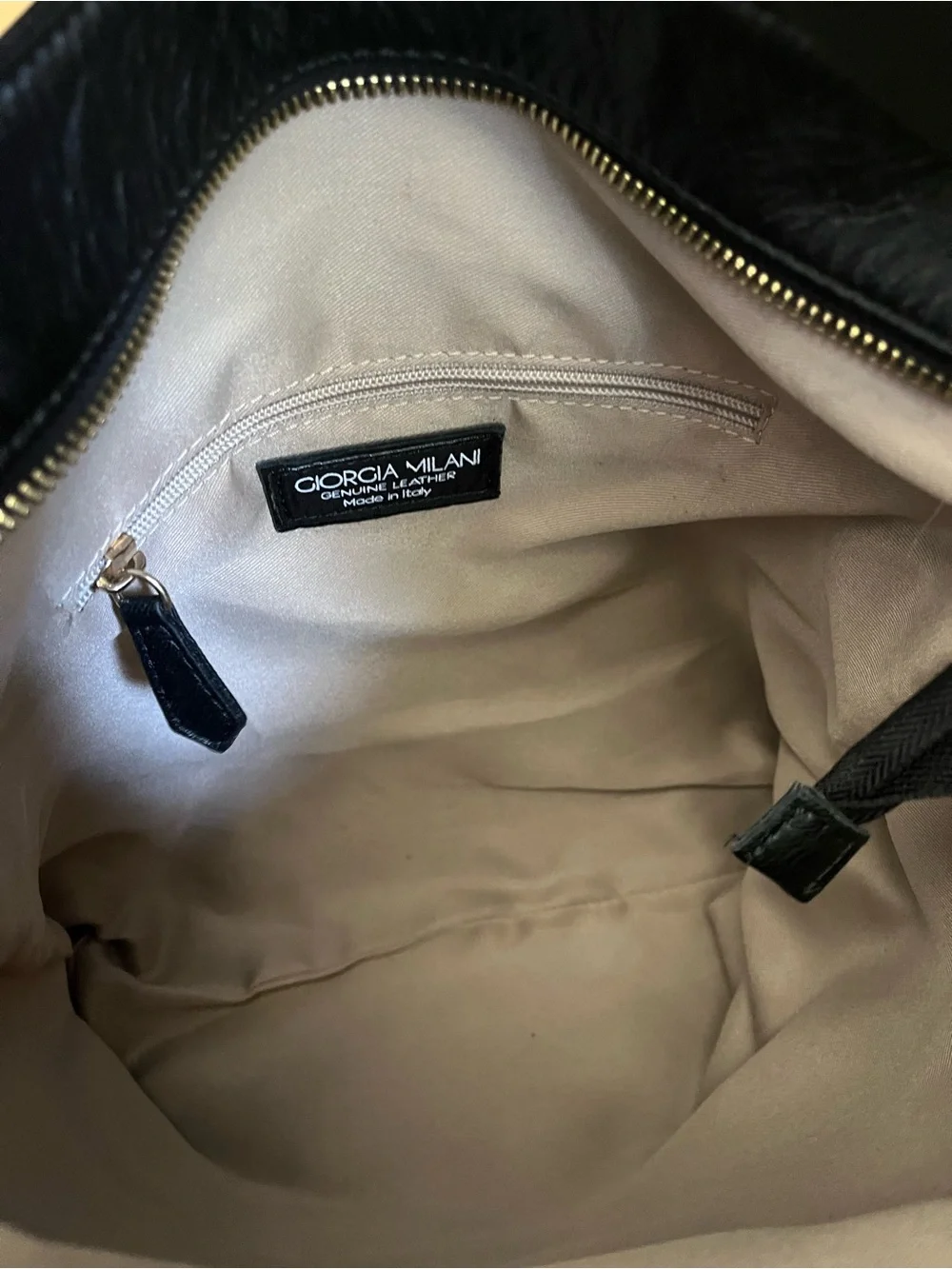 Giorgia Milani sleek black